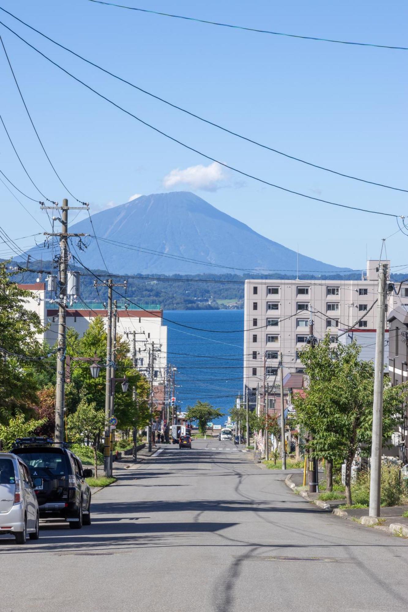 Kamonoya Toya 洞爺湖町